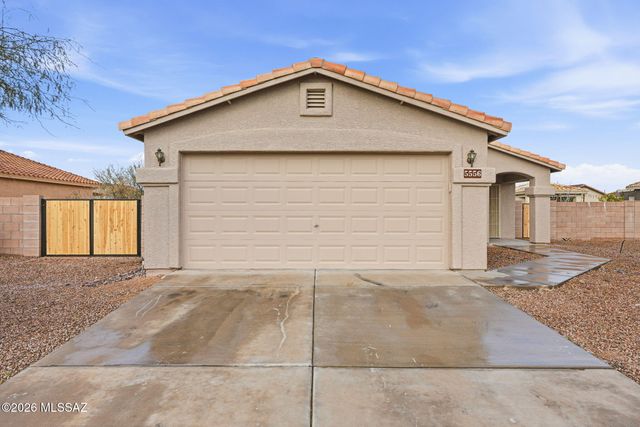 5556 S Desert Redbud Drive, Tucson, AZ 85757