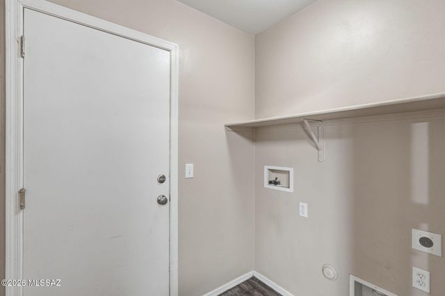 5556 S Desert Redbud Drive, Tucson, AZ 85757