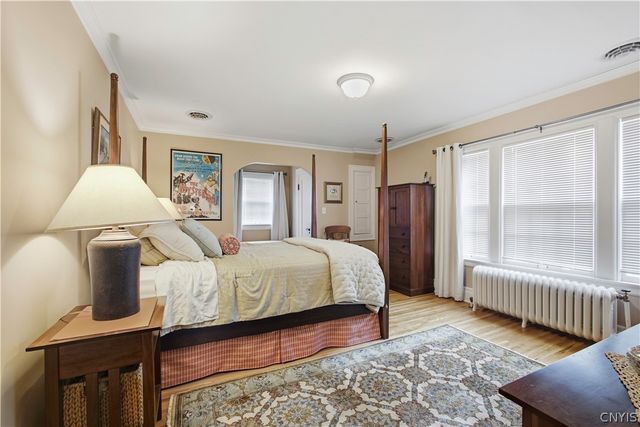 221 Brattle Road, Syracuse, NY 13203
