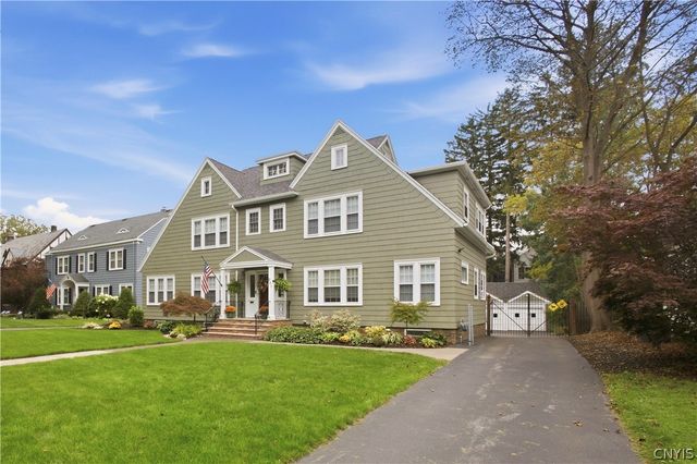 221 Brattle Road, Syracuse, NY 13203