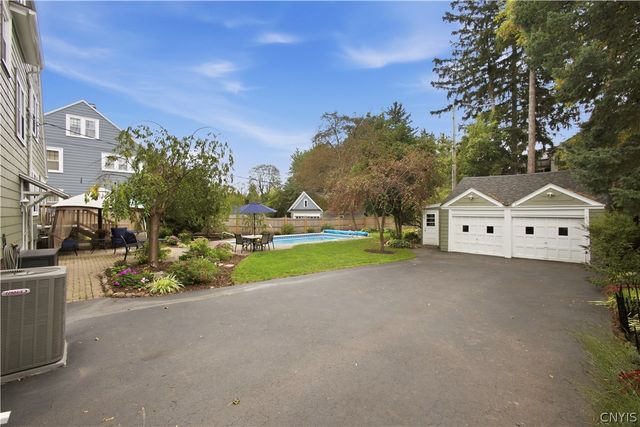 221 Brattle Road, Syracuse, NY 13203
