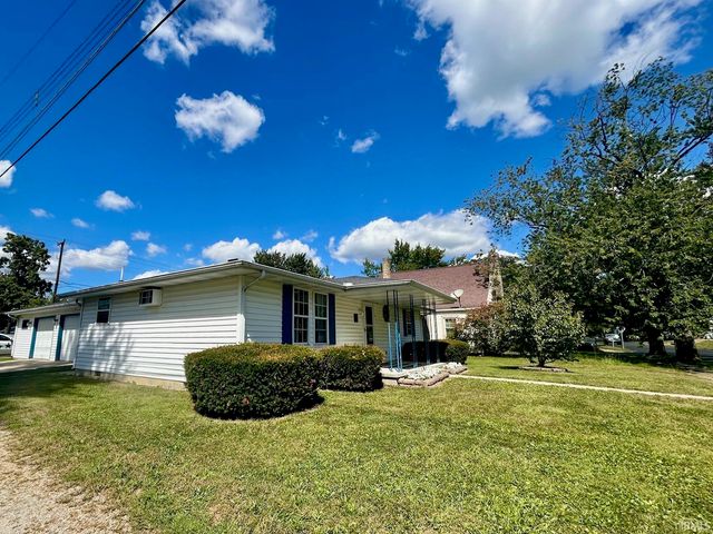 415 N Cherry Street, Hartford City, IN 47348