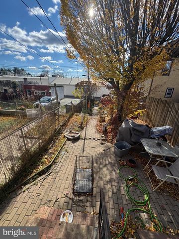 804 QUEEN ST, Pottstown, PA 19464