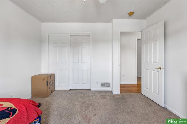 2810 Courtney Circle, Bellevue, NE 68123