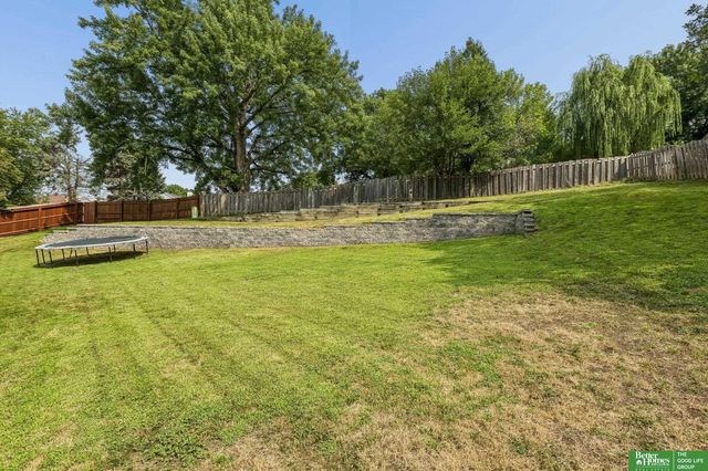 2810 Courtney Circle, Bellevue, NE 68123