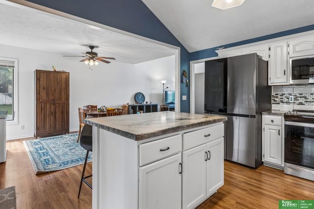 2810 Courtney Circle, Bellevue, NE 68123