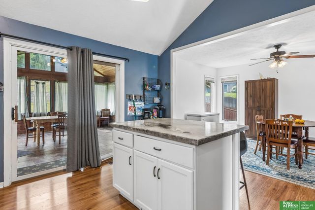 2810 Courtney Circle, Bellevue, NE 68123