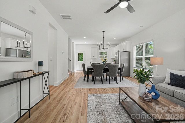 1101 Rogers Lake Road, Kannapolis, NC 28081