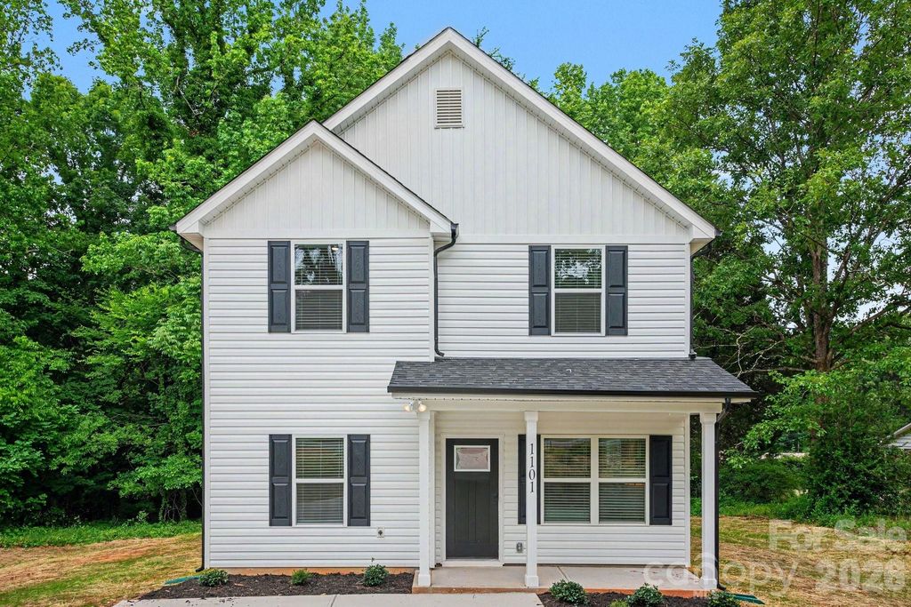 1101 Rogers Lake Road, Kannapolis, NC 28081