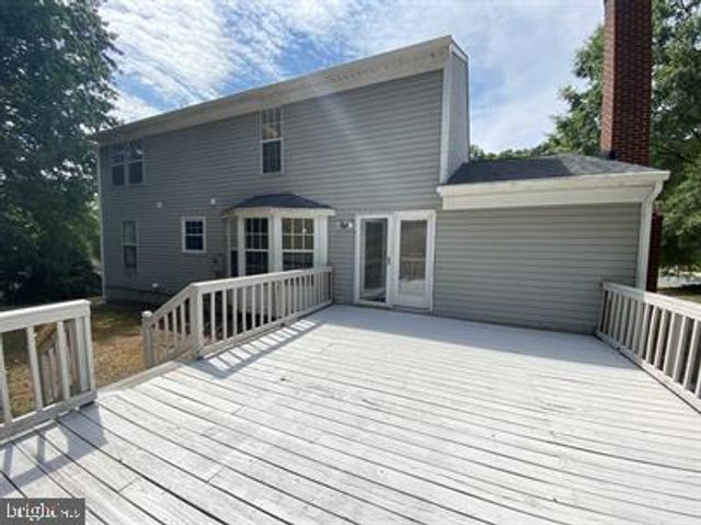 11304 SPRINGFIELD DR, Fredericksburg, VA 22408