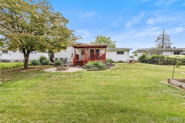 1345 Bobolink Drive, Florissant, MO 63031