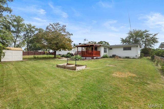 1345 Bobolink Drive, Florissant, MO 63031