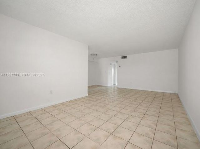7620 Carlyle Ave 606, Miami Beach, FL 33141