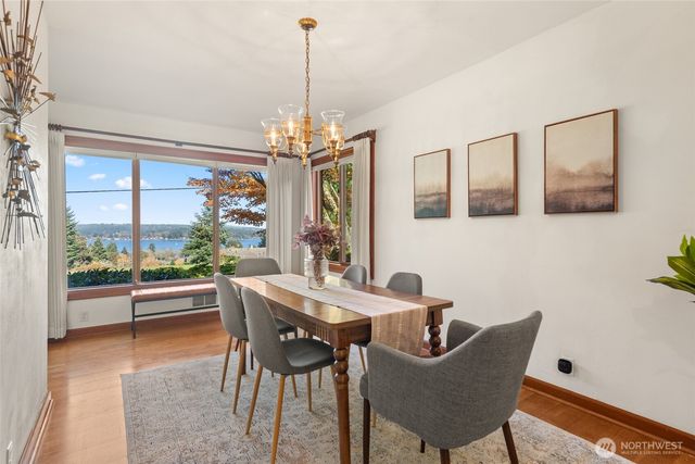 9619 SW 268th Street, Vashon, WA 98070