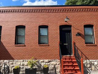 2231 Lynch Street, St Louis, MO 63118