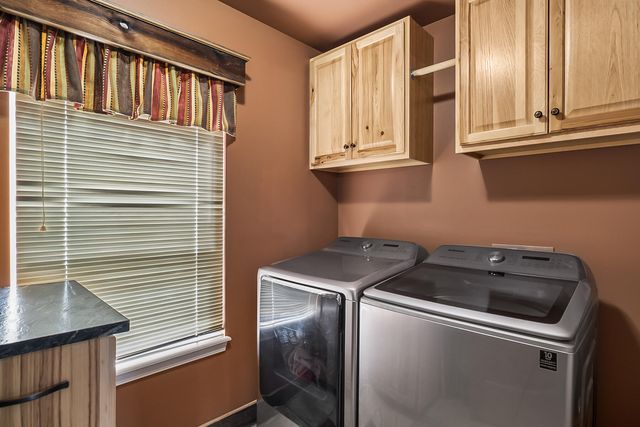 15730 Jackpine Road, La Pine, OR 97739