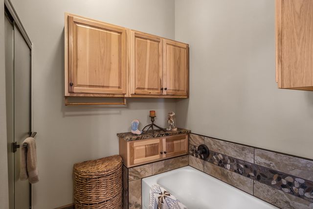 15730 Jackpine Road, La Pine, OR 97739