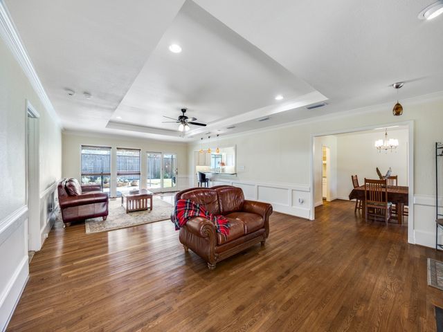 9702 El Patio Drive, Dallas, TX 75218