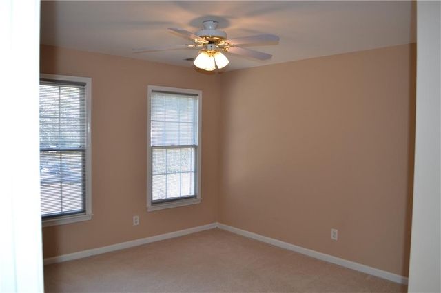 1840 Lisa Springs Drive, Snellville, GA 30078