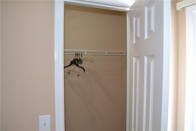 1840 Lisa Springs Drive, Snellville, GA 30078