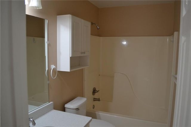 1840 Lisa Springs Drive, Snellville, GA 30078