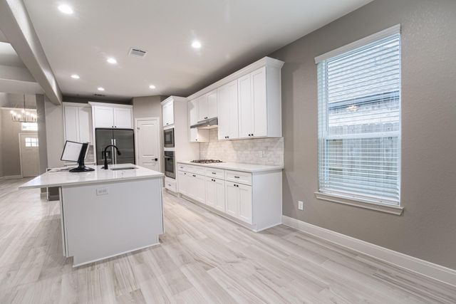 15803 Sugar Maple Lane, Santa Fe, TX 77517