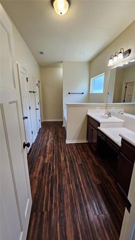 7942 Park Place Drive S, Mobile, AL 36608