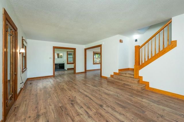 822 7th Street, Ames, IA 50010