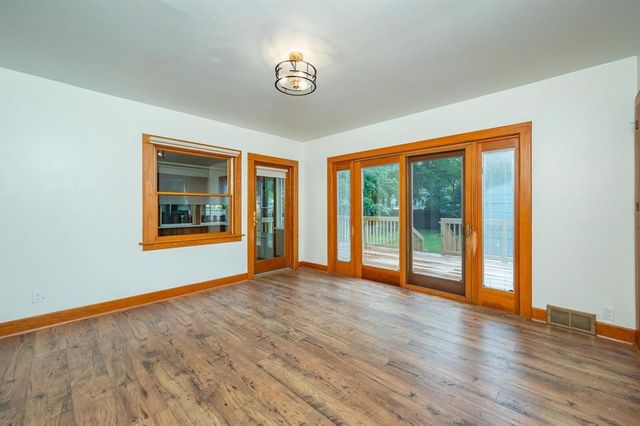 822 7th Street, Ames, IA 50010