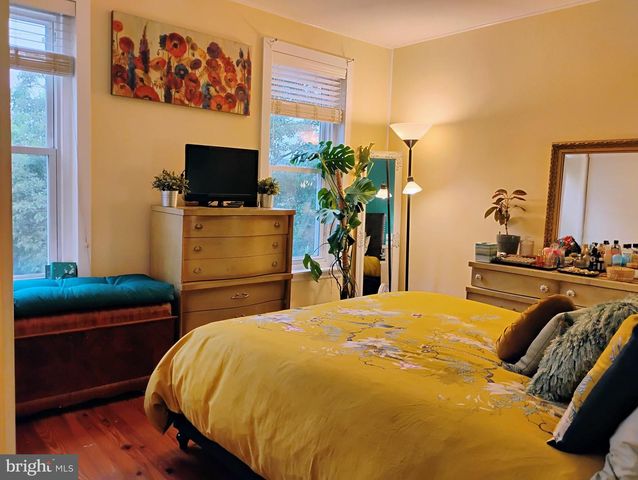 575 CONARROE ST, Philadelphia, PA 19128