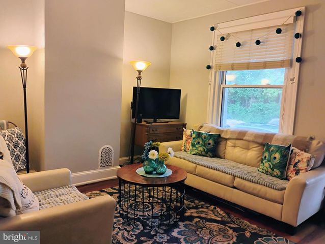575 CONARROE ST, Philadelphia, PA 19128