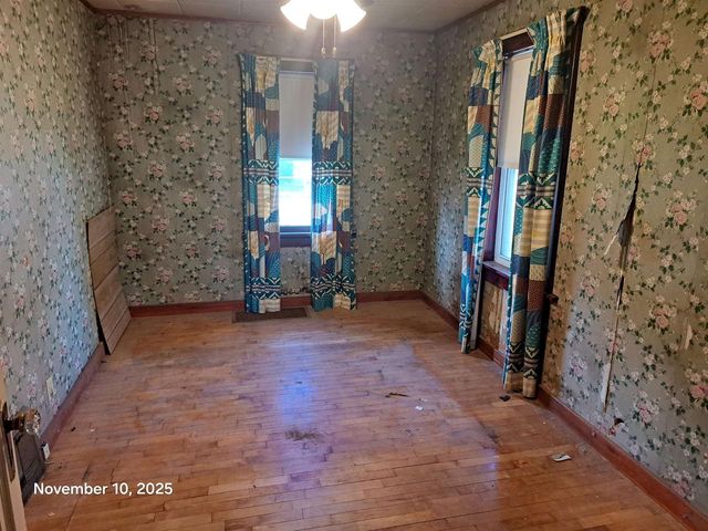 652 MCKINLEY STREET, Neenah, WI 54956