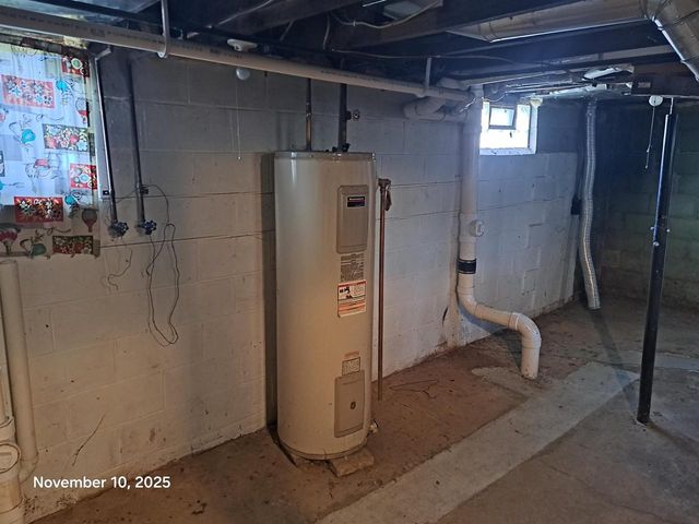 652 MCKINLEY STREET, Neenah, WI 54956