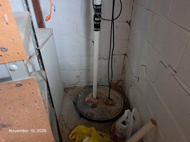 652 MCKINLEY STREET, Neenah, WI 54956