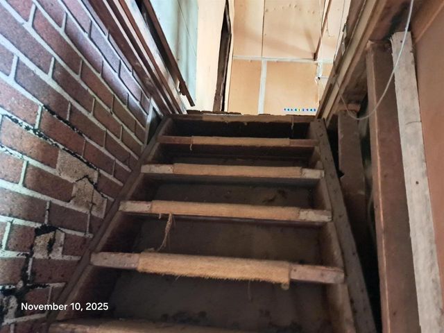 652 MCKINLEY STREET, Neenah, WI 54956