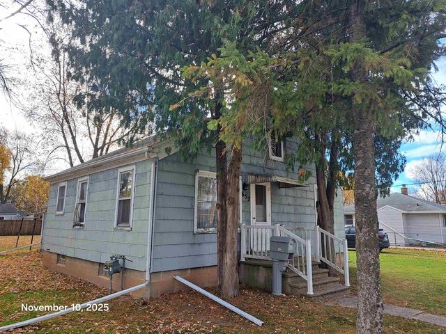 652 MCKINLEY STREET, Neenah, WI 54956