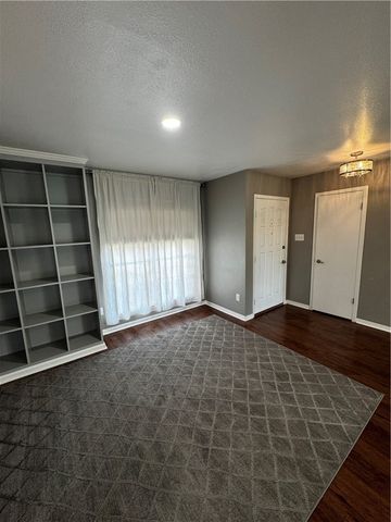 2525 Quebec Dr, Corpus Christi, TX 78414