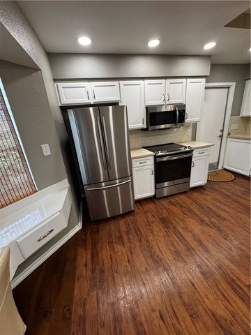 2525 Quebec Dr, Corpus Christi, TX 78414