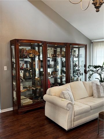 2525 Quebec Dr, Corpus Christi, TX 78414