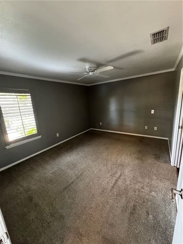 2525 Quebec Dr, Corpus Christi, TX 78414