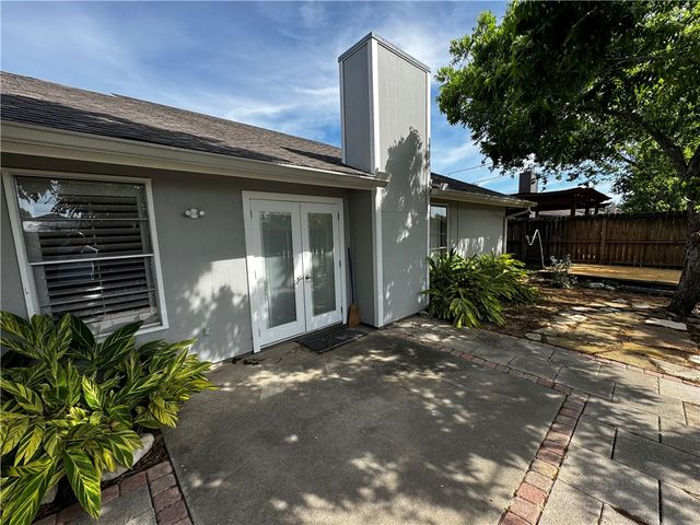 2525 Quebec Dr, Corpus Christi, TX 78414