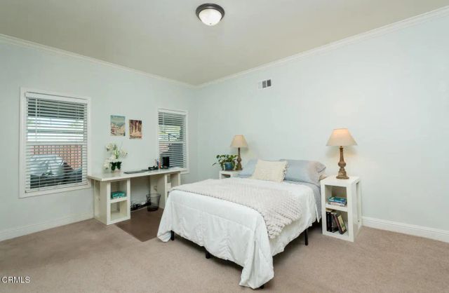 1955 N Los Robles Avenue, Pasadena, CA 91104