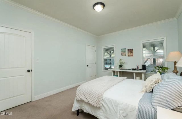 1955 N Los Robles Avenue, Pasadena, CA 91104