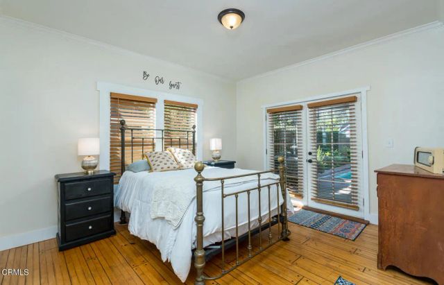 1955 N Los Robles Avenue, Pasadena, CA 91104