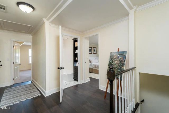 1955 N Los Robles Avenue, Pasadena, CA 91104