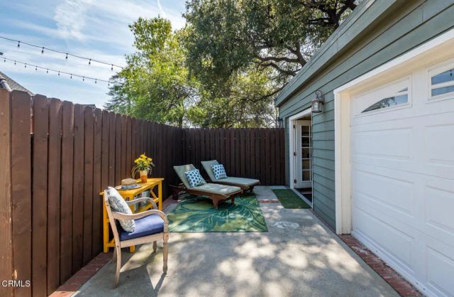 1955 N Los Robles Avenue, Pasadena, CA 91104