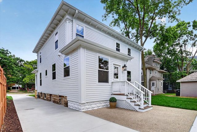 816 Park Avenue, Beloit, WI 53511