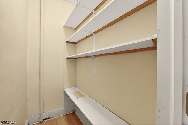 28 11Th Ave, East Orange City, NJ 07018