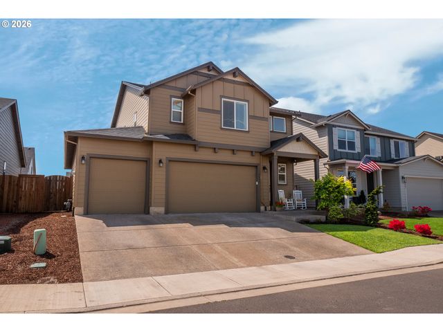 2451 W 9TH Ave, Junction City, OR 97448