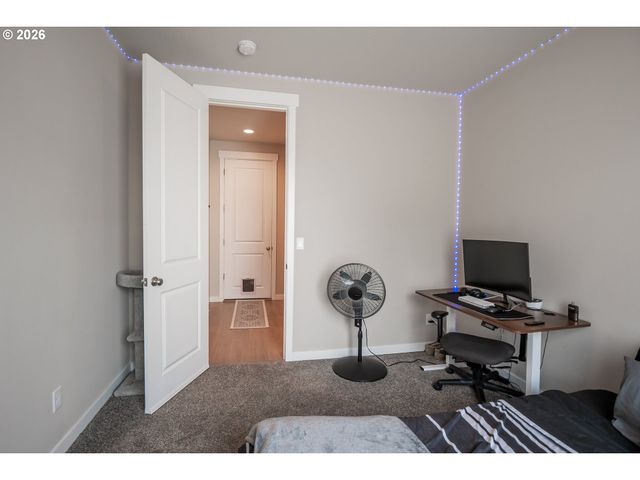2451 W 9TH Ave, Junction City, OR 97448
